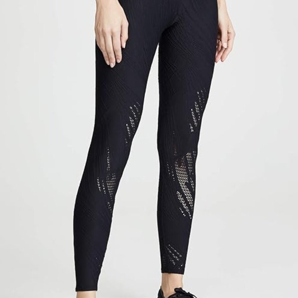 Onzie Midi 7/8 Legging - new with tags - small